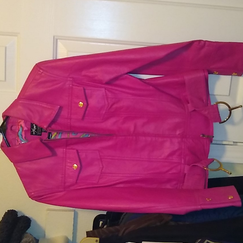 Pink leather short set